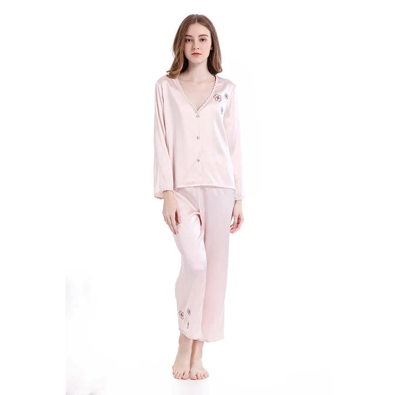 

Ladies light pink colour of 2 piece of jacquard elastic silk pajamas sets
