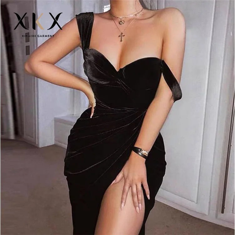 

2021 summer oblique shoulder strap tube top velvet dress irregular slit thin dress