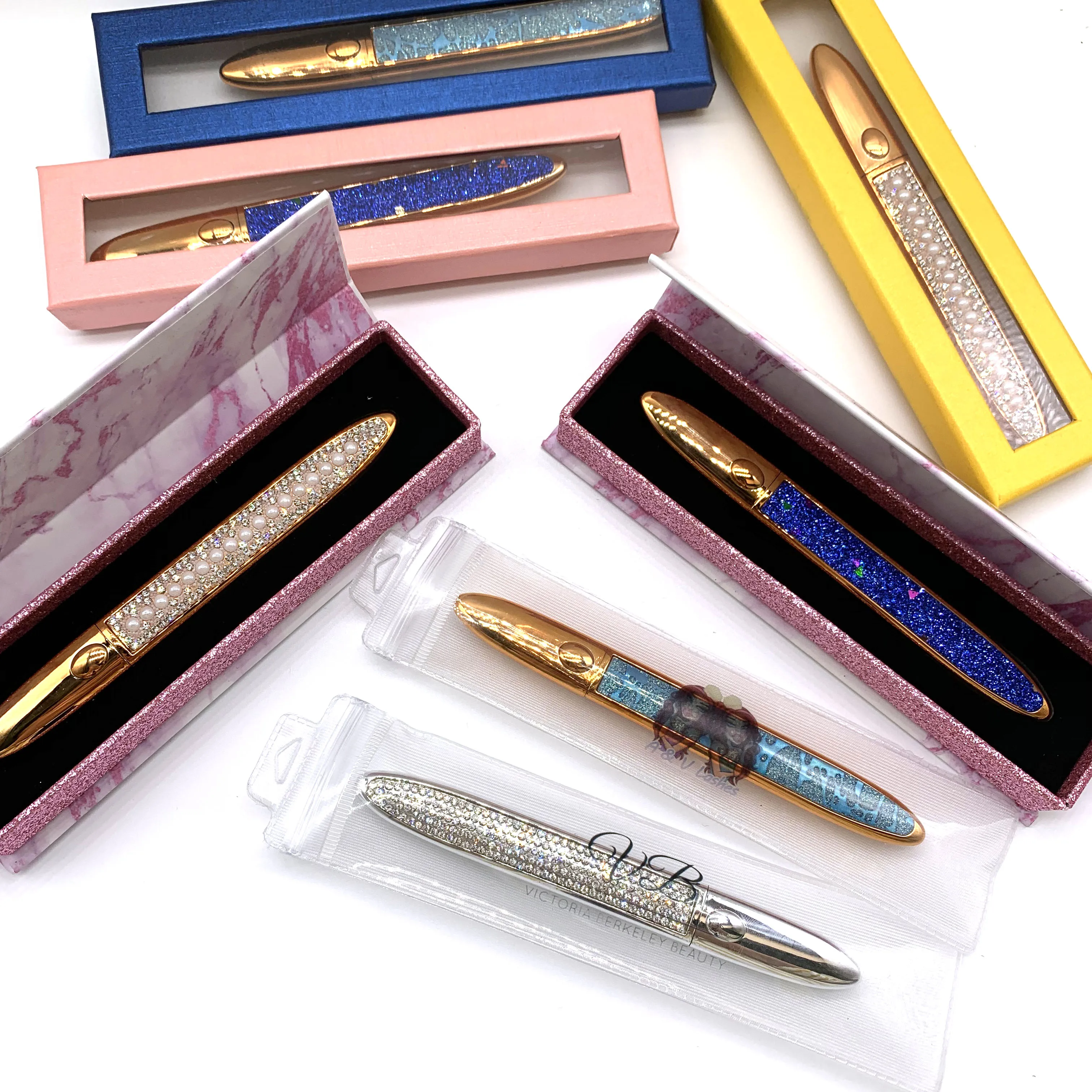 

Wholesale Magic Self Adhesive Liquid Eyeliner Pencil Lash Tools for strip lashes mink 25mm eyelashes, Mixed colors