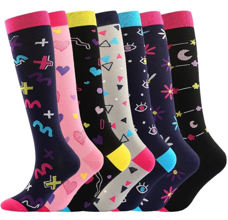 

Medical Socks New 15-20mmhg Women Men Athletic Colorful Heart Nurse Compression Stockings for Running, Cycling