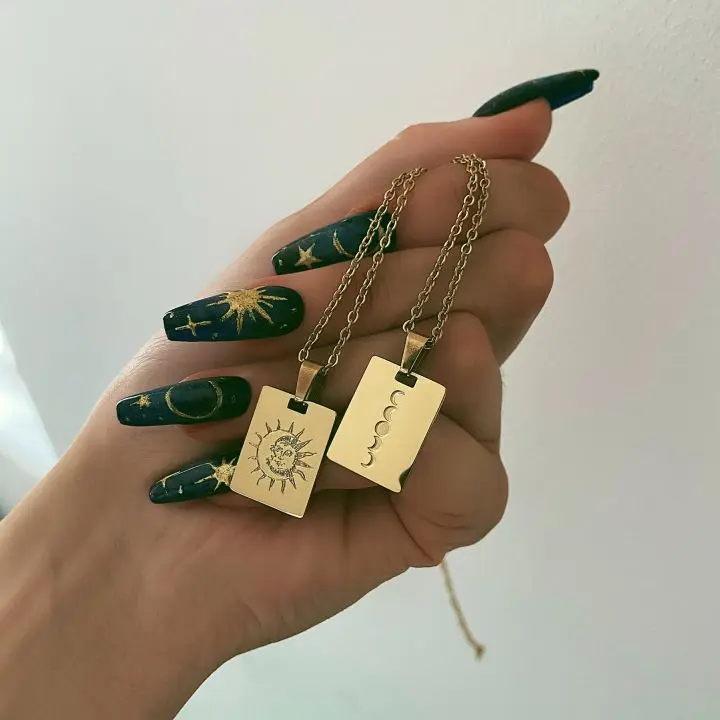 

2021 Rectangle Tag Fashion Jewelry Stainless Steel Solar System Necklace Moon Sun Design Square Pendant Necklace Gifts For Women