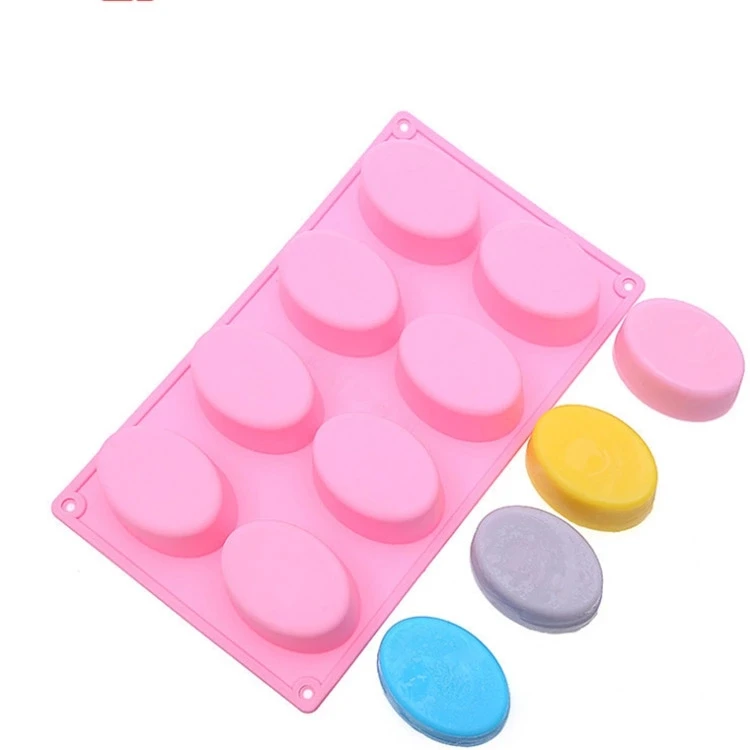 

Ready Stock for 8 Cavity Round Silicone Mold, Chocolate
