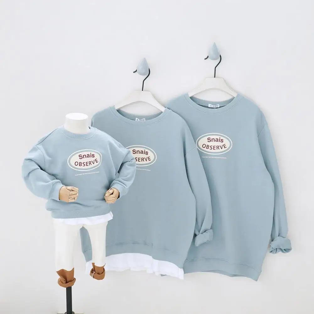 

High Qualiy O-Neck Letter Print Knitted Long Sleeve Top Parent-Child Outfit Pullovers Sweatshirt, Picture shows