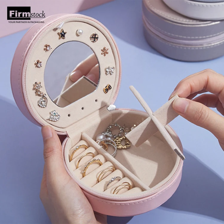 

Small Round Gift Boxes Women Chain Pendant Fine Travel Organizer Jewellery Case Jewelry Storage Box, White