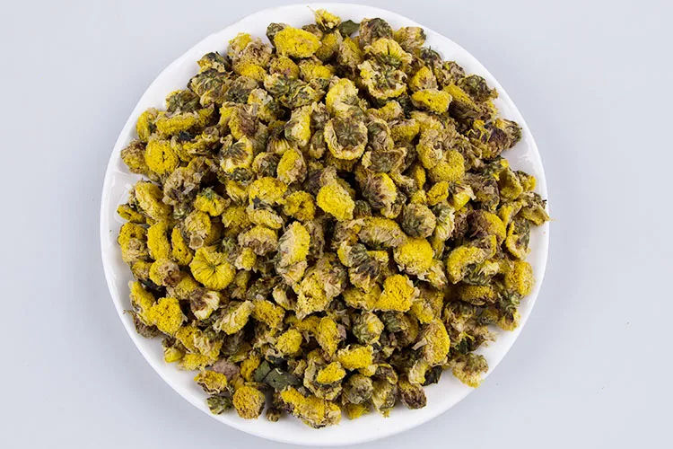 gold chrysanthumum 5.jpg