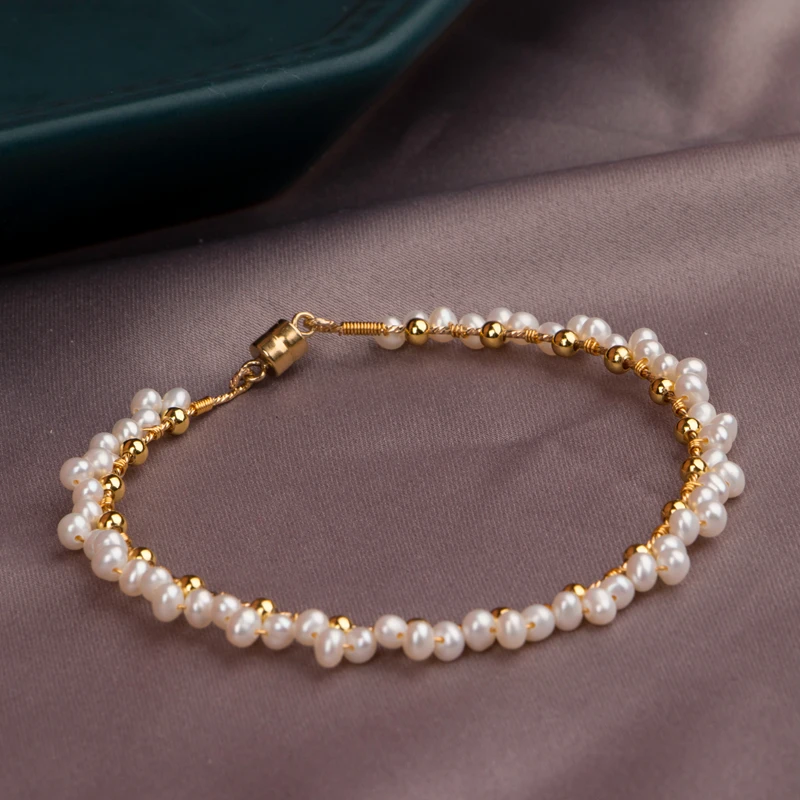 

New Personalised Fashion Custom Women Little Pearl Bracelet With Low Price, Gold