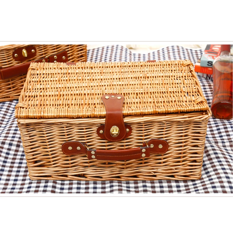 

High quality best price 4 person wicker bamboo picnic basket set