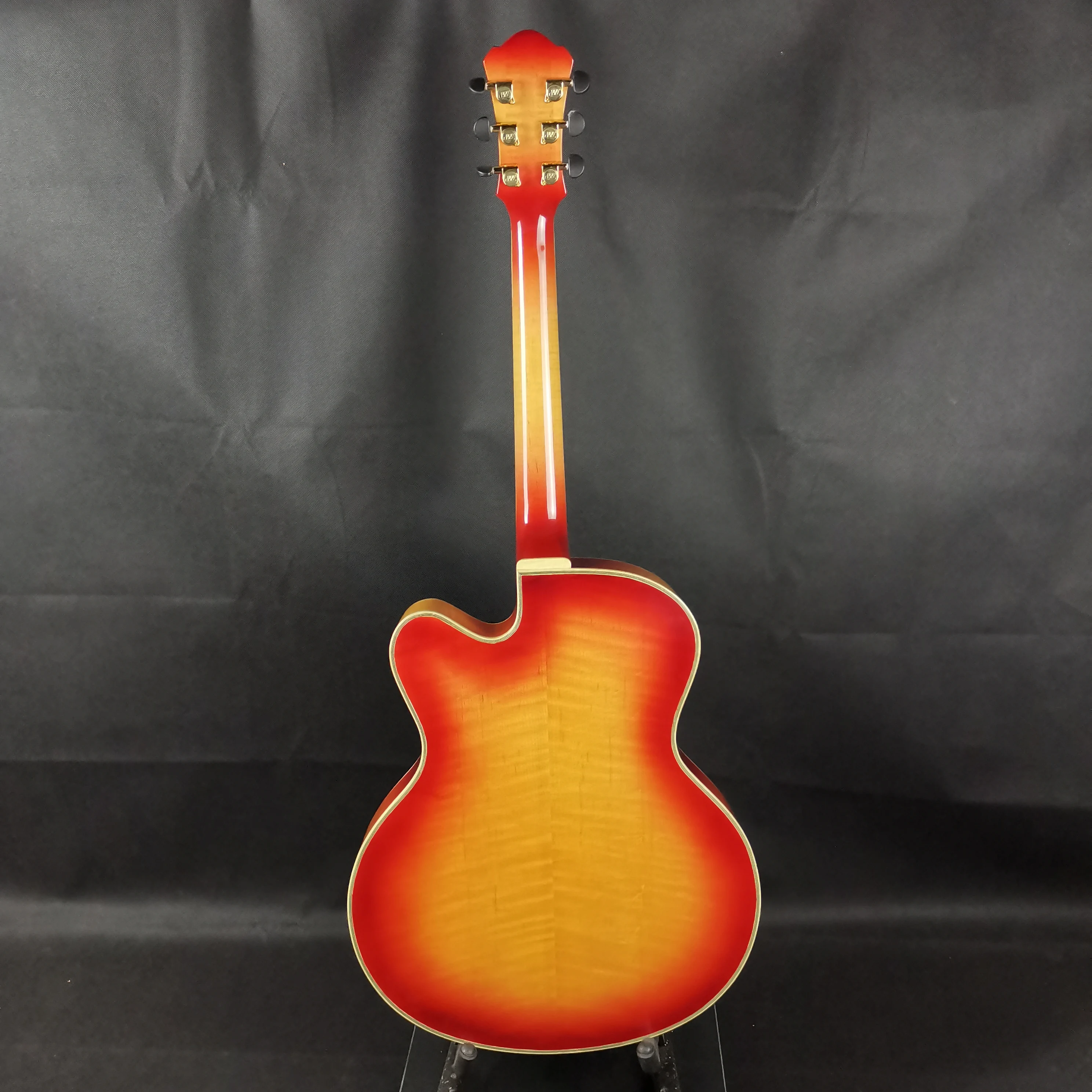 

Sunset Jazz guitars handmade in high quality