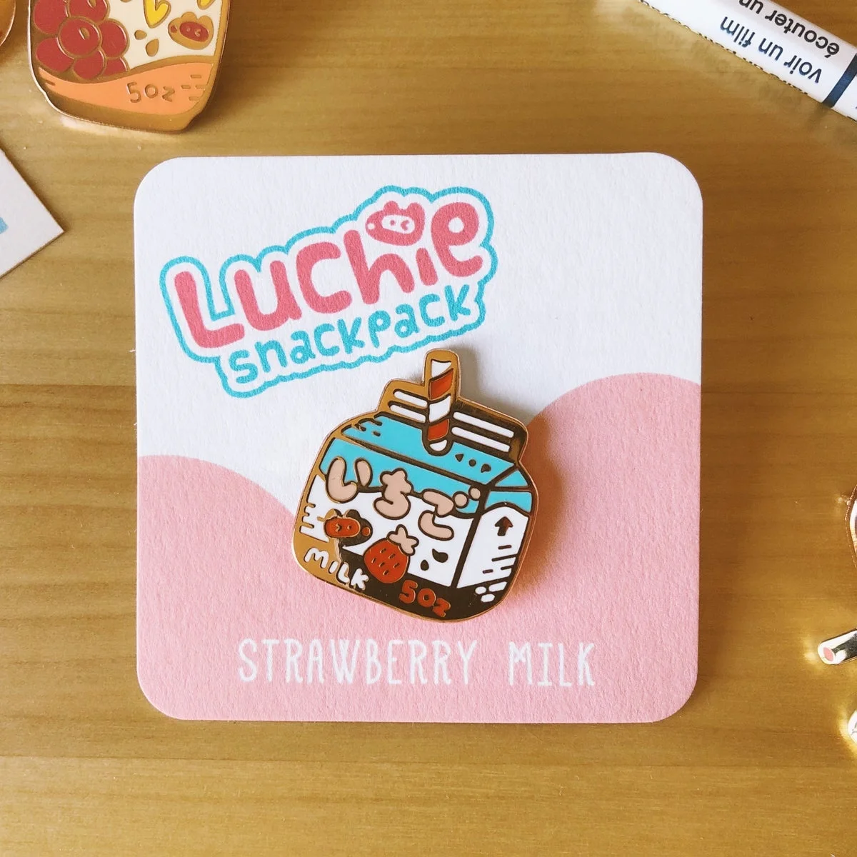 
Kawaii backing card pins shirt custom logo hard metal cat enamel pin 