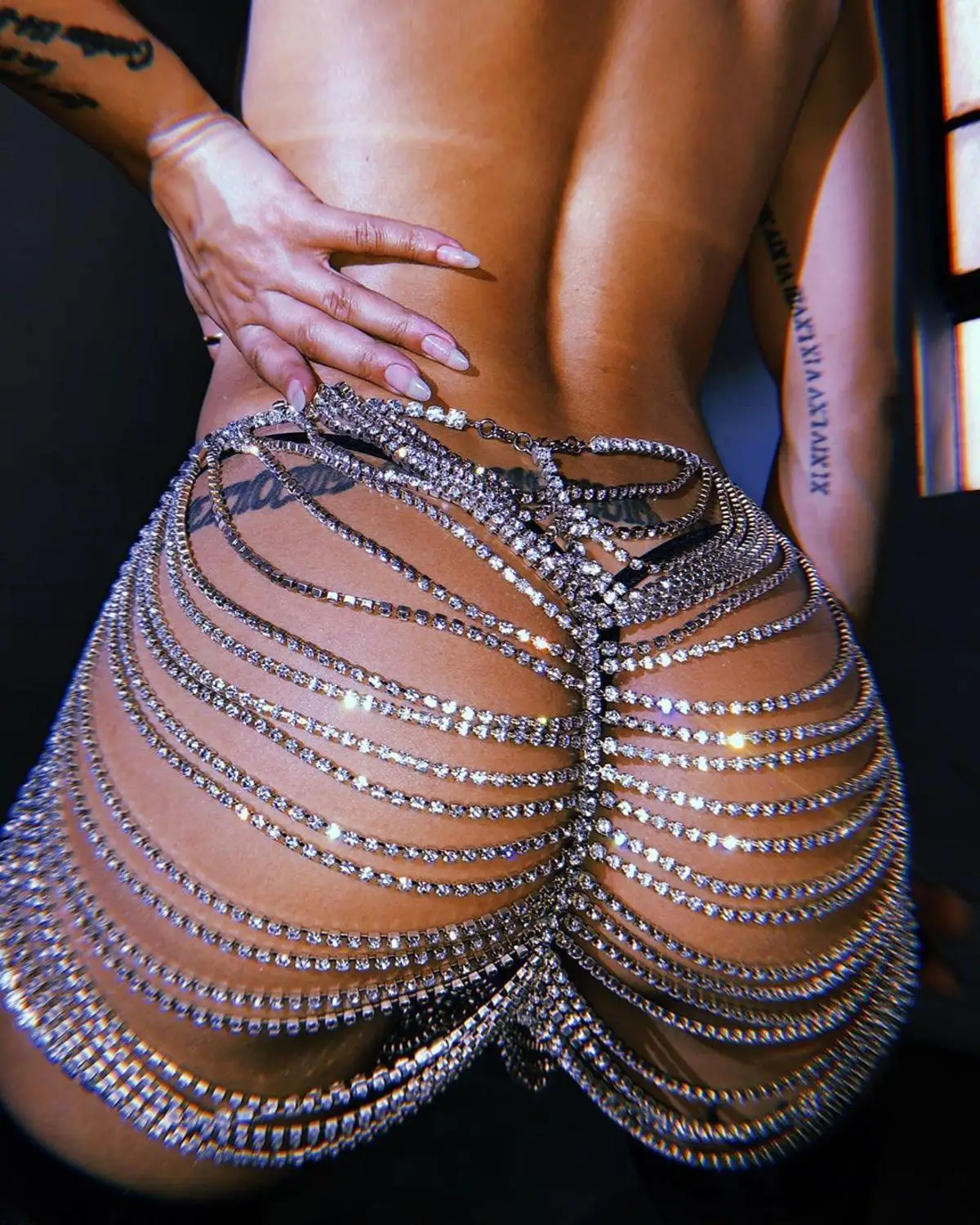 

Shining Hollow Sexy Half-length Skirt Rhinestone Top Skirt Dual-use Nightclub Performance Costume Body Chain