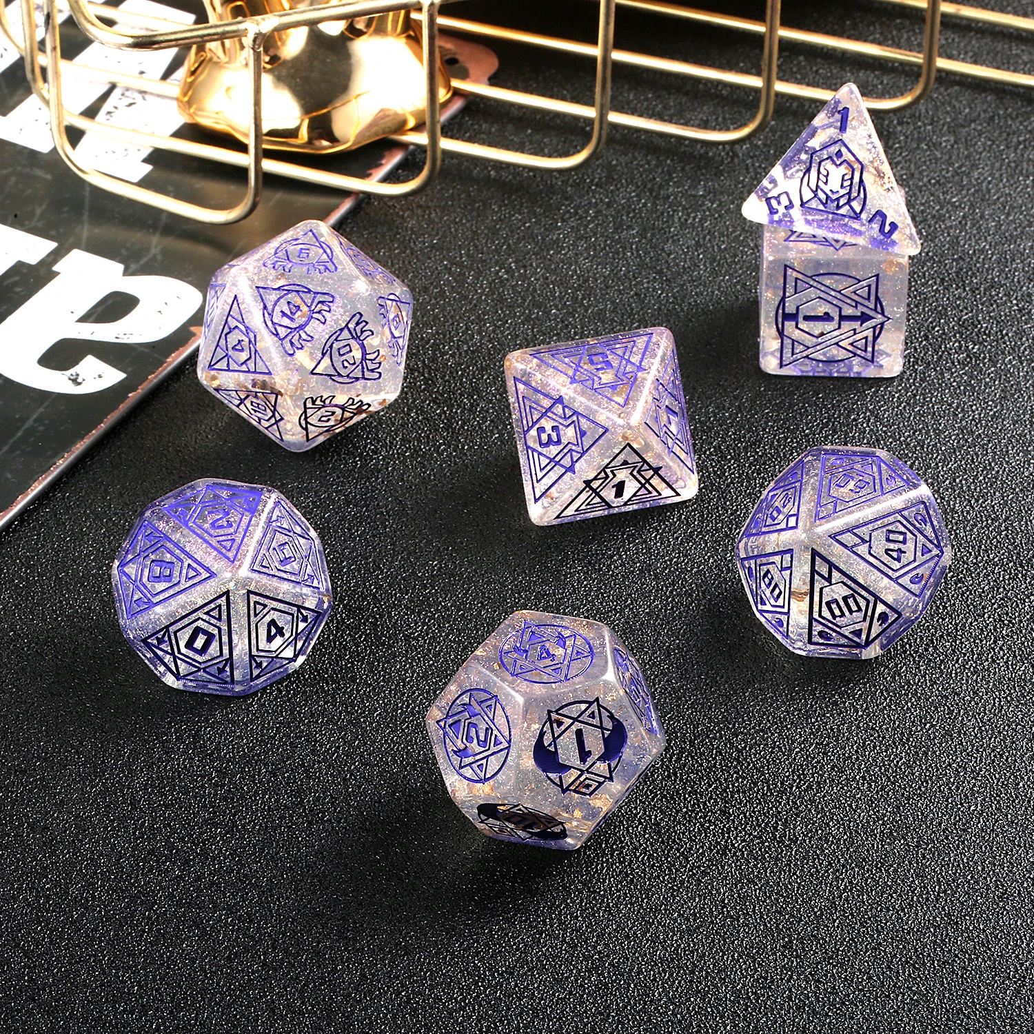 

big size  7 PCS Resin Translucent Dice Set Dungeons and Dragons .Resin dice DND Dice Set, Translucent with purple number