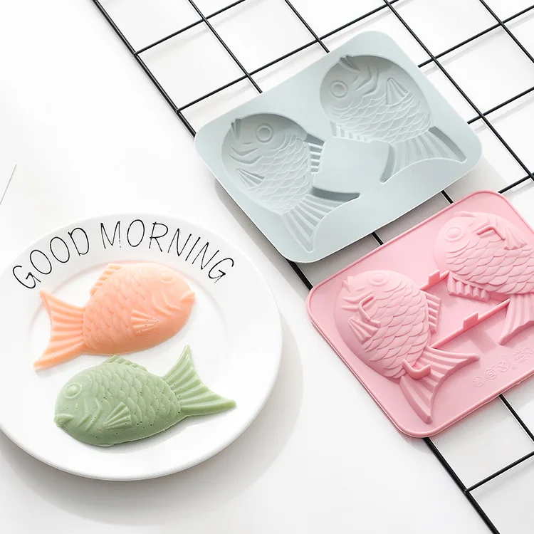 

New 2021 product blue pink silica gel Pisces cartoon cake mold use Decorating cake/baking/home