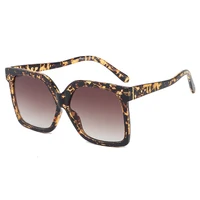 

Superhot Eyewear 25932 Fashion 2020 Tortoise Women Square Oversized UV400 Shades Sunglasses