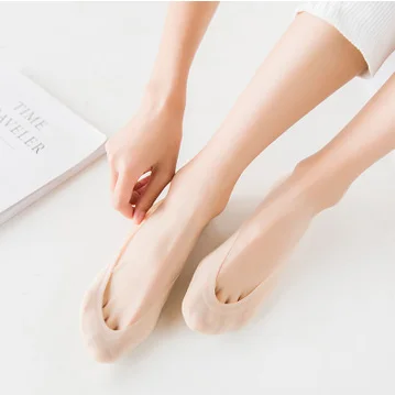 

VK620-Spring summer pure cotton breathable pure Color Leisure Silica Gel ship boatsocks woman ice silk invisible socks