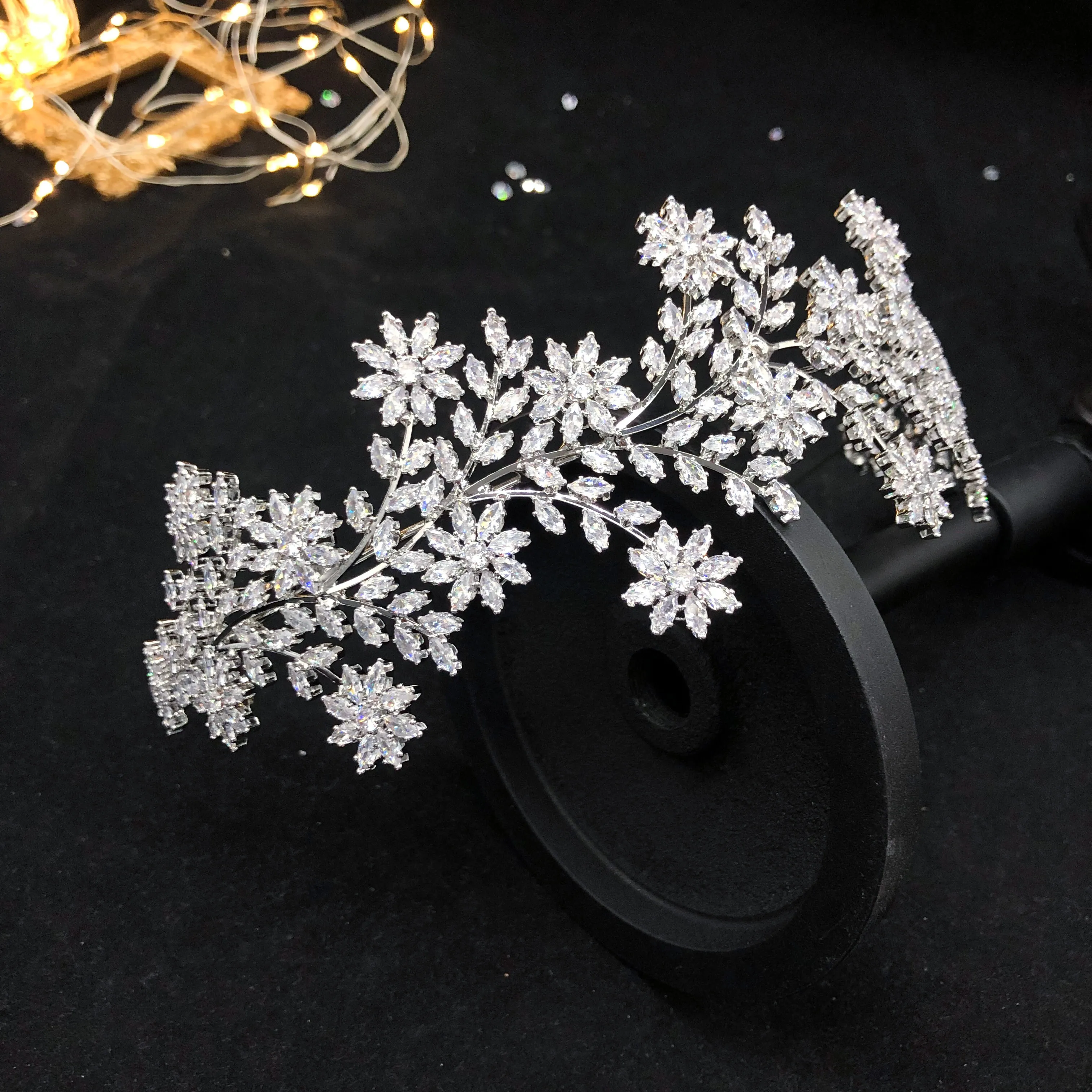 

Hot Sale Elegant flower wedding bridal cubic zirconia zircon hair vine headpiece crystal princess crown, Sliver