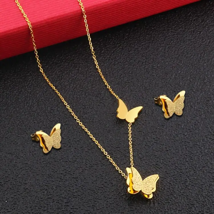 

Stainless Steel Butterfly Jewelry Necklace Sets for Women fancy Butterfly necklace sets Sparking Bling Hip Hop Jewelry Gift