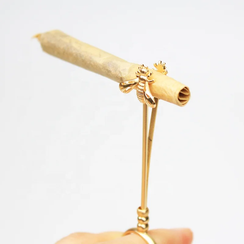 

UKETA rose flower bee design cigarette holder ring weed accessories blunt holder smoking accessories, Customized