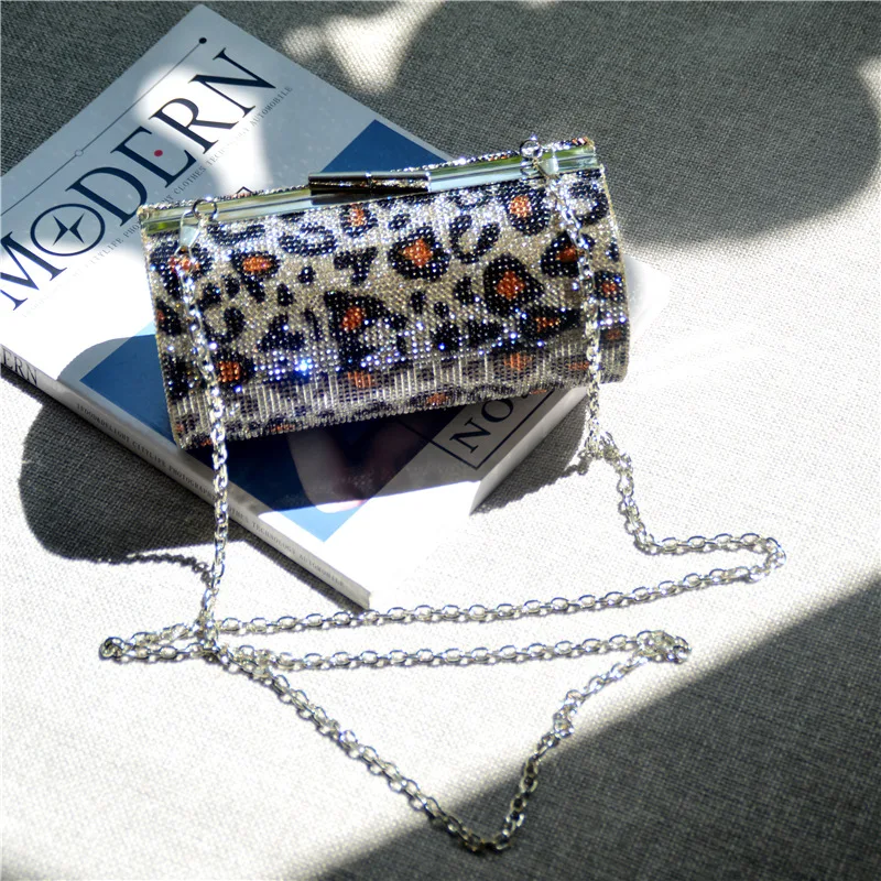 
2021 New trendy design bling crystal round leopard print clutch purse women bag evening 