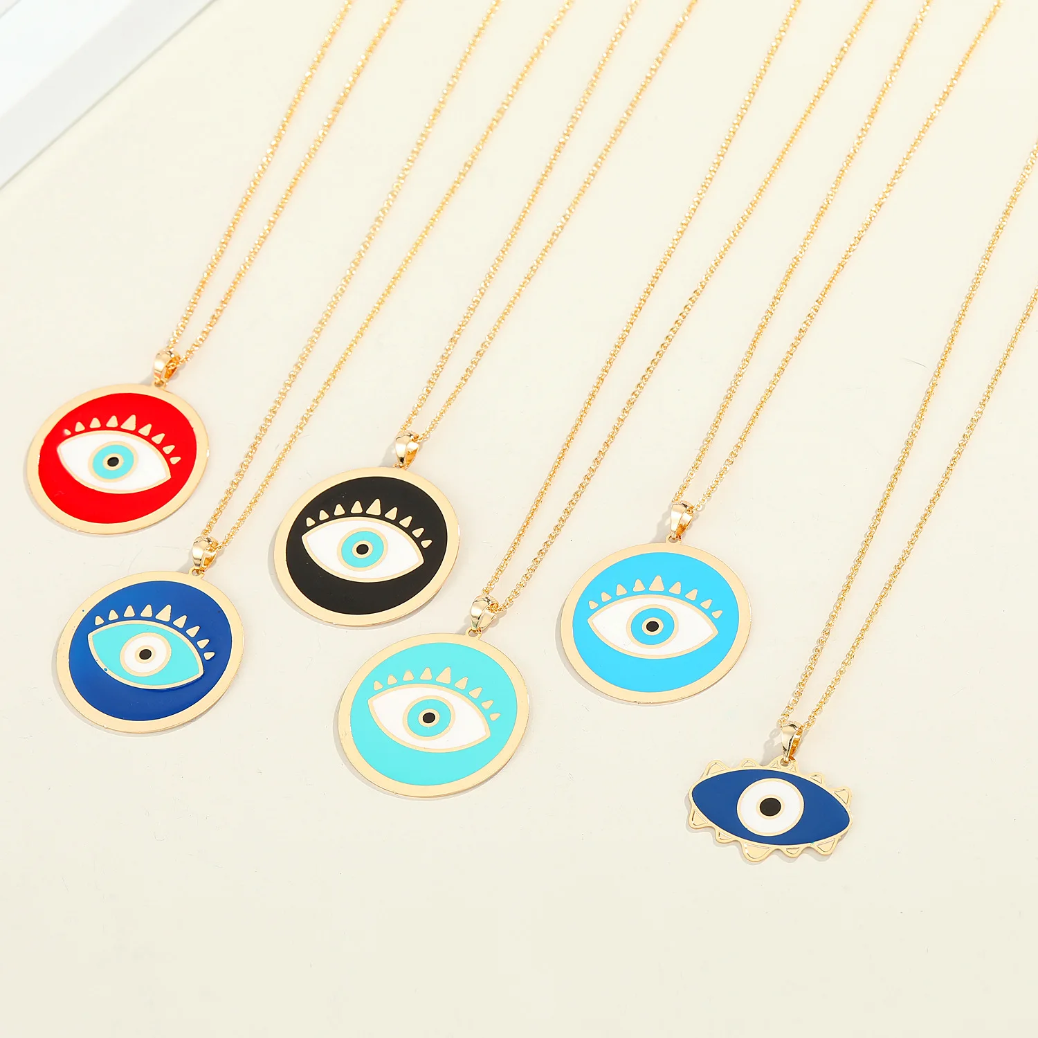 

2021 Newest Personalized Turkish Turkey Light Blue Evils Eyes Necklace Gold Plated Round Tags Evils Eyes Necklace For Women