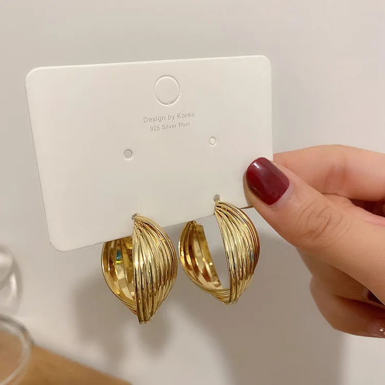 

2021 trendy jewelry fashion luxury drop gold metal earrings