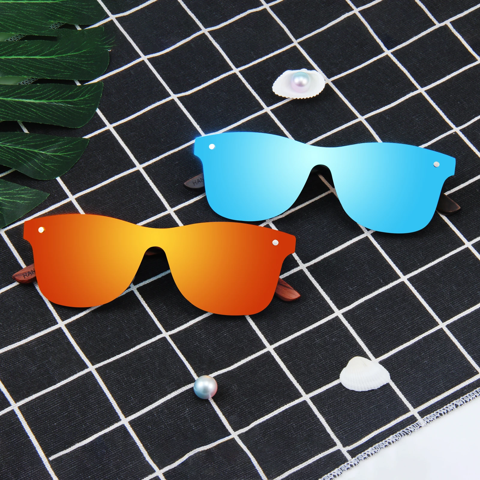 

New arrivals spring hinges wooden eyewear polarized sunglasses mirrormirrored sun glasses, Silver mirror lens