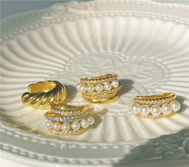 

SP High Quality 18K Gold Fashion Cuff Earrings Latest Design Cubic Zirconia Pearl Cuff Stud Earrings For Women