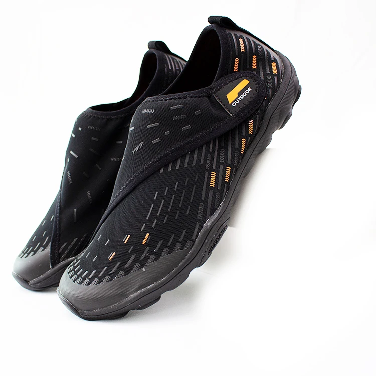 

wholesale Beach Shoes For men Swimming Shoes Waterproof shoes, Black, dark blue, acceptable upon request