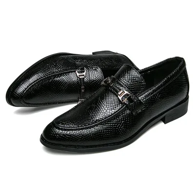 

Men wearing shoes men 2019 summer wear new big size pointed men shoes new fashion casual