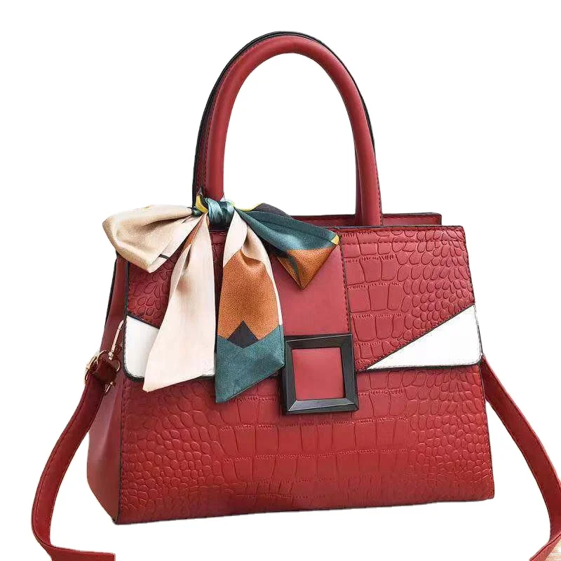 

DL068 21 Guangzhou factory wholesale high quality casual shoulder bag messenger bag pu leather handbag, Black....