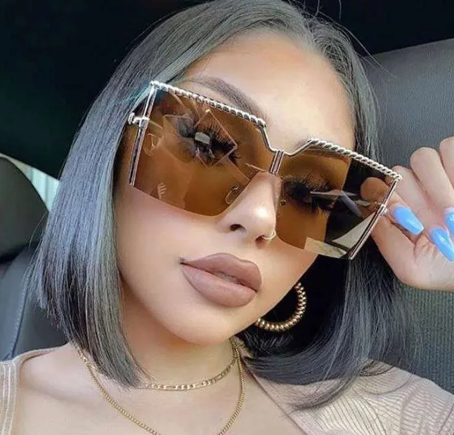 

Twooo 8202 Luxury Big Gold Frame Glasses Oversized Vintage Sunglasses 2021