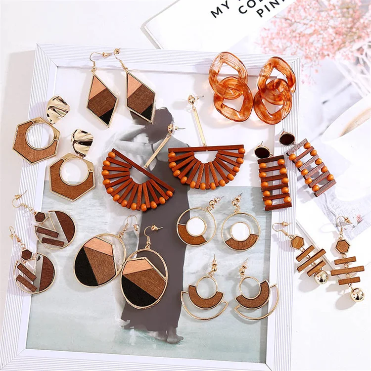 

Drop shipping Earrings Wooden Geometric Female Earrings Cross Border Circular Resin Jewelry Creative Earrings