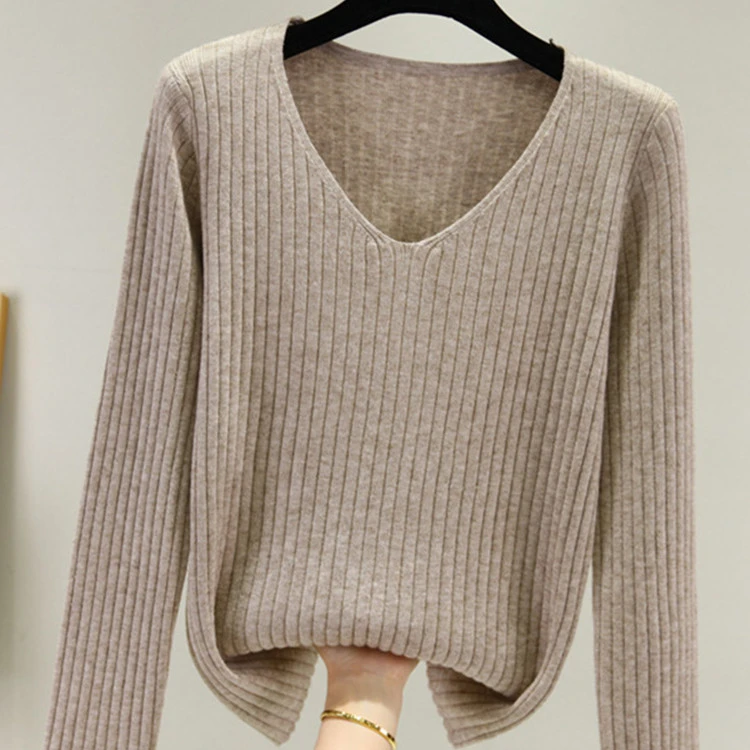 

Autumn 2020 new V-neck sweater long-sleeved women's plus velvet black bottoming shirt with loose top winter sweater, Picture