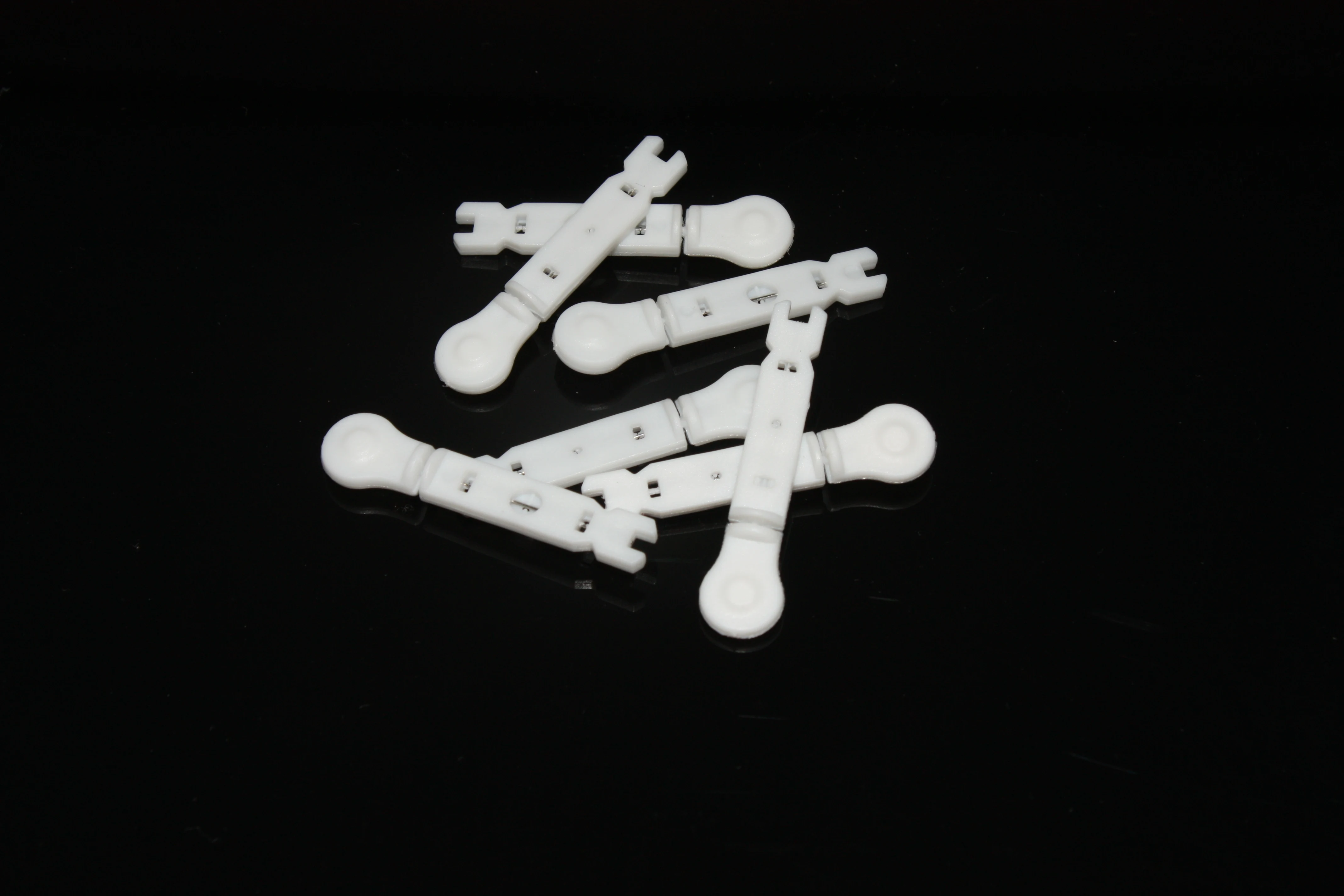 
Flat lancet twist off blood lancet 100pcs per box 