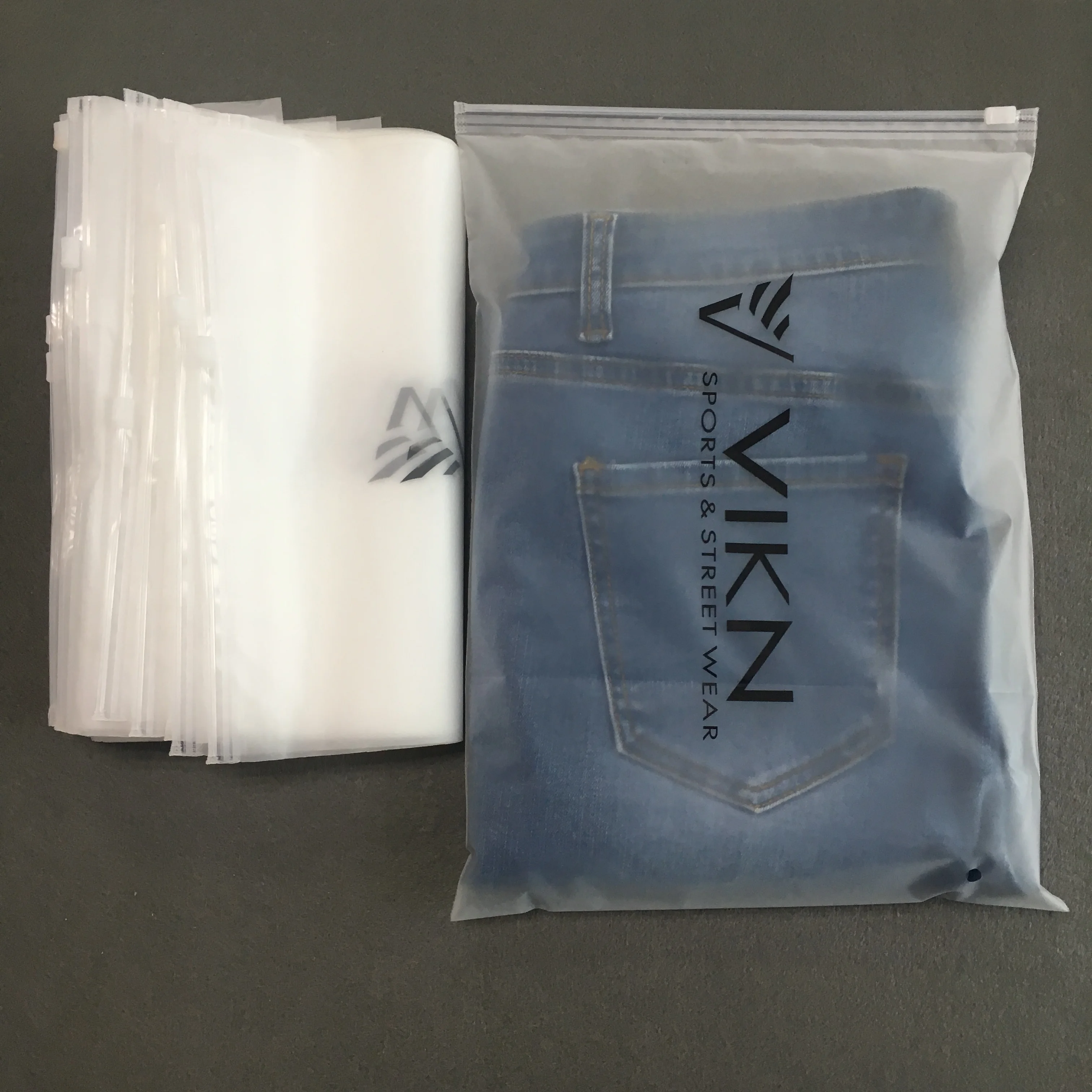 Zip Lock пакеты матовые 50 70