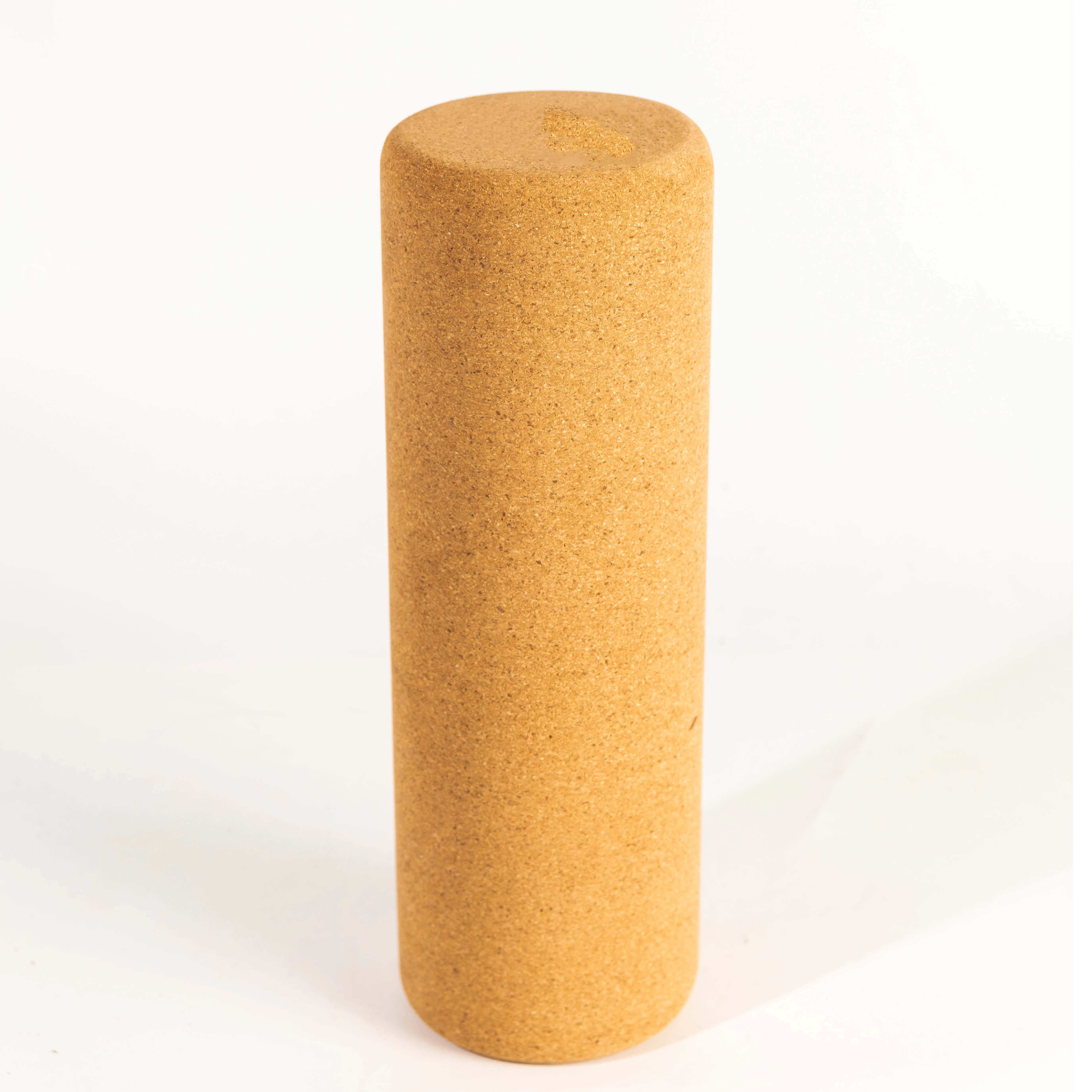 

Eco-Friendly Cork Roller Natural Massage Roller for Muscle Pain and Tension Relief cork yoga roller