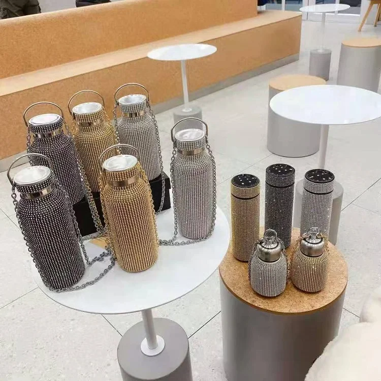 

Hot Sale Shiny Luxury Stainless Steel Diamond Crystal Water Bottle For Gift