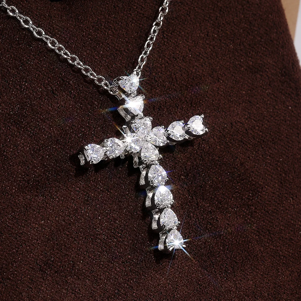 

Hip Hops Silver Color Cubic Zircon Cross Pendant Necklace Silver Tone Heart Zirconia Cross Pendant Necklace For Women Men