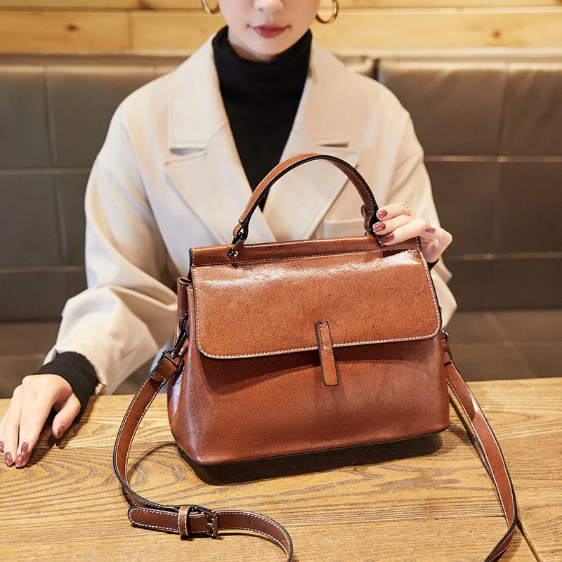 

Female Bag New Shoulder Messenger Bag Simple Fashion Large-capacity