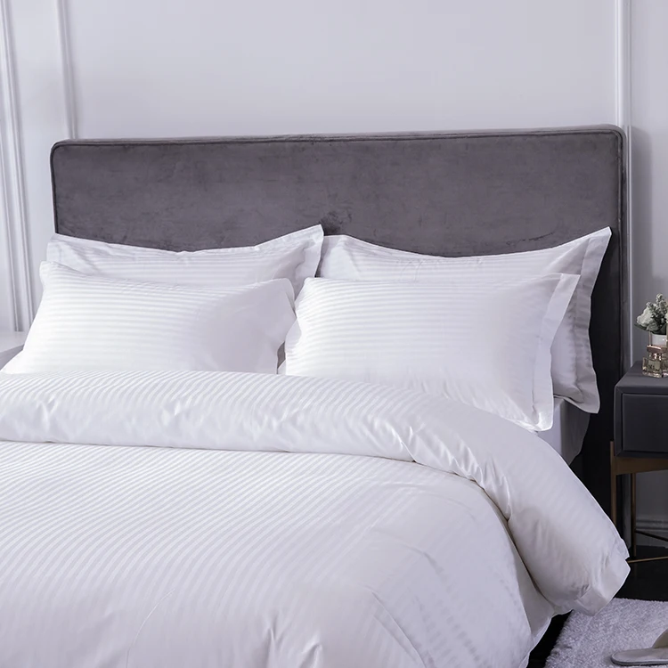 
Easton Hotel supplies customizable high quality 100% cotton hotel bedding sets comforter bedsheets bedding set 
