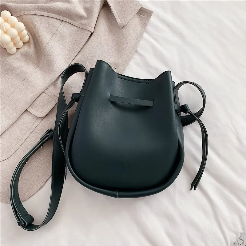 

Hot Sale Custom Logo New Fashion Ladies One-shoulder Chain Bag Ladies Messenger Bag, Black,red,brown and customzied