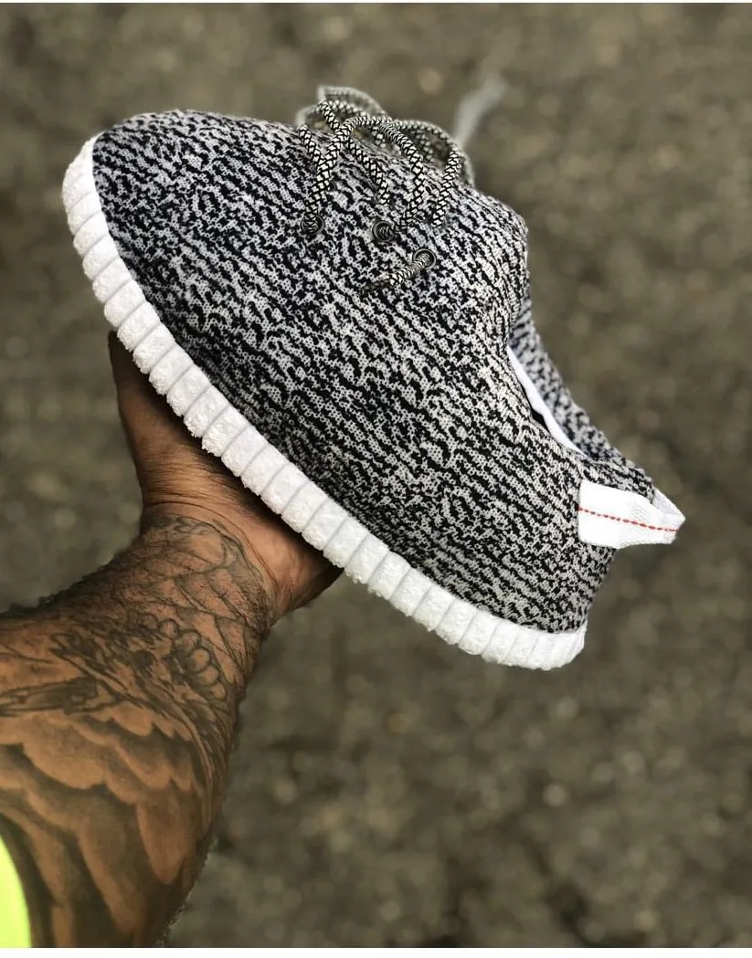 yeezy slippers cozy kicks