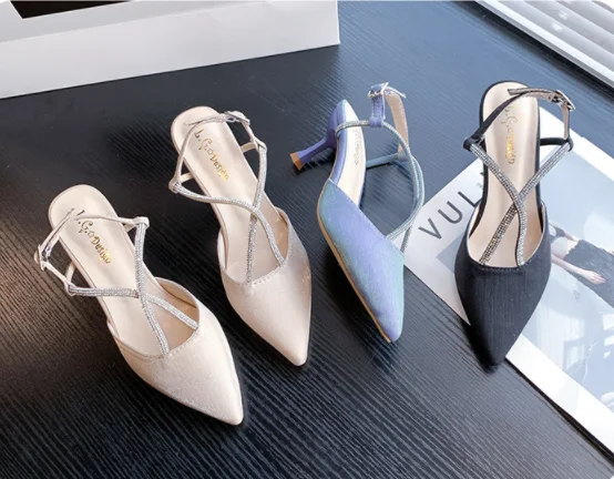 

UP-3010r Summer New Fashion 2021 Women Shoes Low Heel Sandals