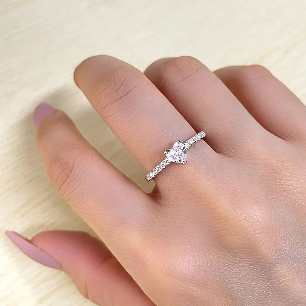 

Foxi Cubic Zirconia Jewelry Fashion Women Engagement Heart Diamond 925 Sterling Silver Ring