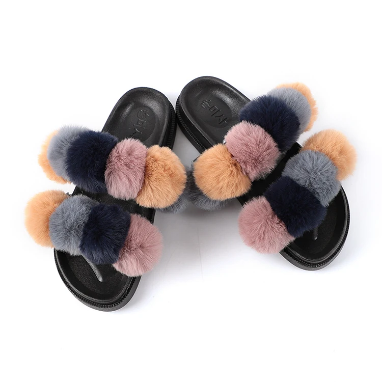 

Hot Sale Woman Furry Fur Slippers Fashion Rainbow Ball Flip Flops Ladies Sandals Soft Fluffy Slides Casual Female Shoes Sandal, 6 colors as picture