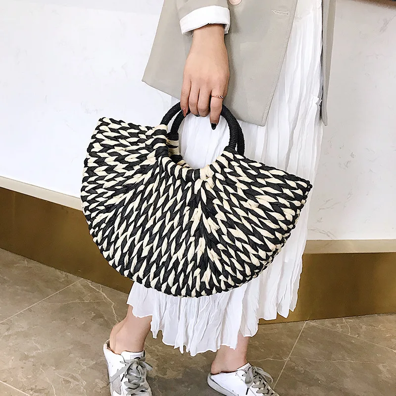 

Wholesale Woven Rattan Half Round Beach Handbags Straw Bag Vacation Handmade Beach Bag