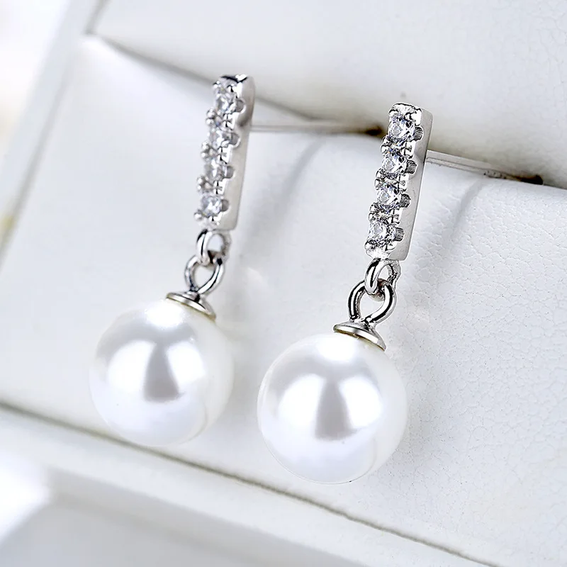 

Hot Selling Fashion Simple S925 Silver Diamond Pearl Studs Earrings Bridal For Women