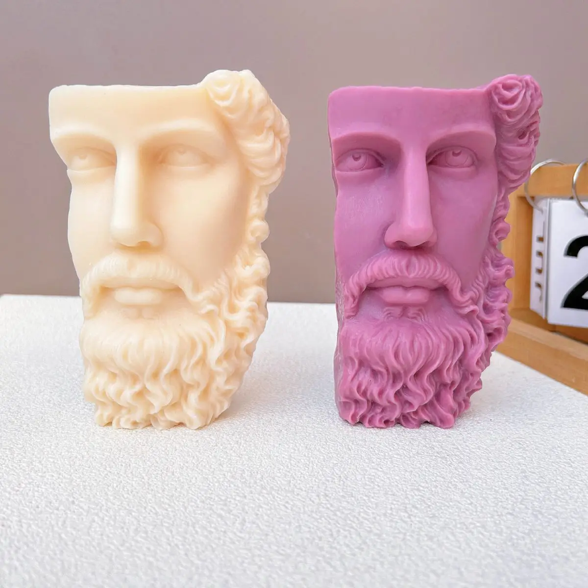 Hot Selling Michelangelo Half Faced Bearded Man Statue Abstract Art Bearded Man Head Candle Silicone Mold