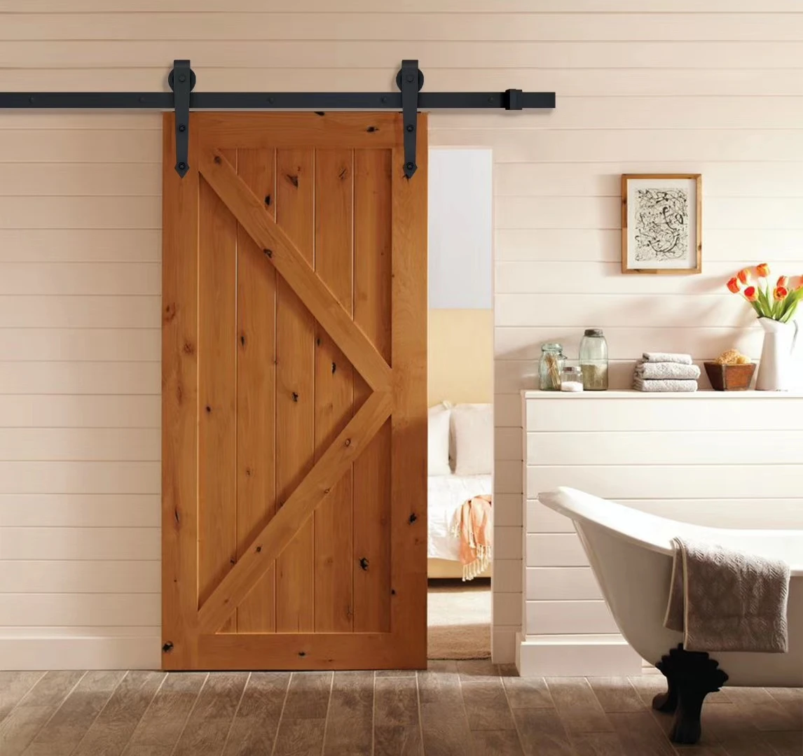Деревянные двери в ванной