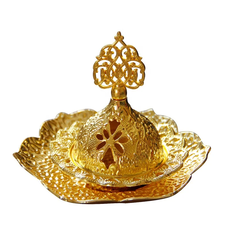 

Handheld small luxury golden incense burner with tray in the Middle East, Gold / silver