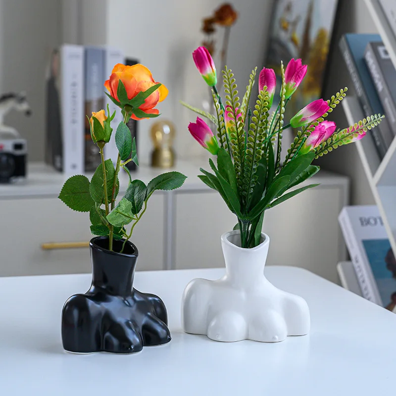 

High Quality Ceramic Nordic Naked Minimalist Small Ceramic Female Body Shaped Flower Vase For Indoor Office Decoration